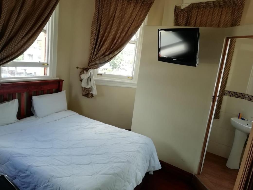 Victoria Hotel Pretoria-Noord Dış mekan fotoğraf